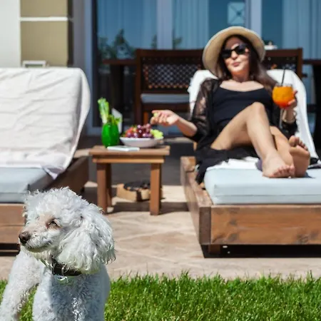 Villa - Sunny *